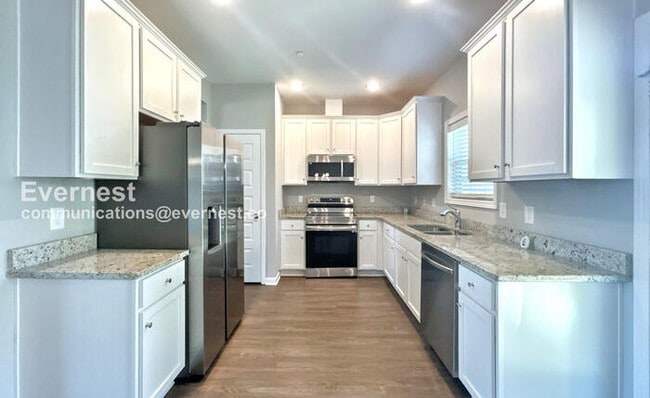 1207 Trestle Dr in Columbia, TN - Building Photo - Building Photo