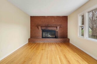 21 Oak Leaf Ln in Arden, NC - Building Photo - Building Photo