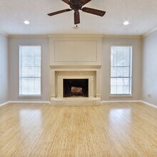 5725 Ridgerock Ct in Fort Worth, TX - Building Photo - Building Photo