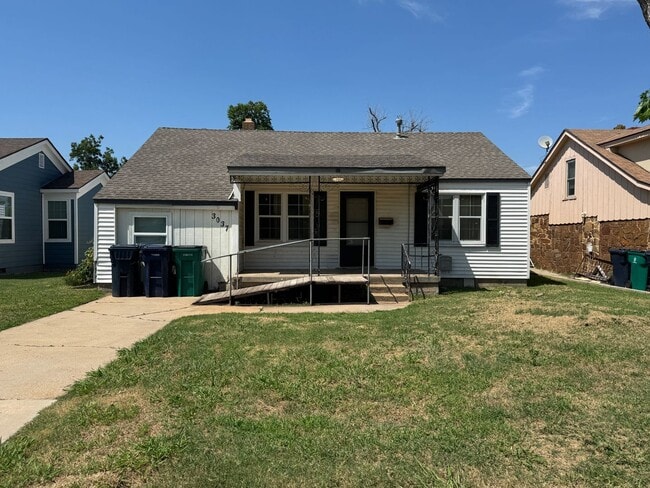 property at 3037 NW 27th St