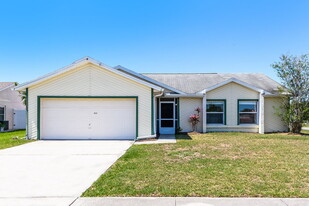 2634 Debany Rd in Kissimmee, FL - Building Photo
