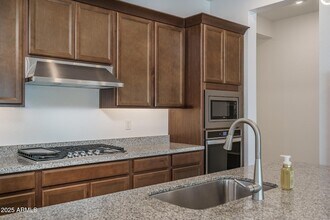 14084 W Desert Flower Dr in Goodyear, AZ - Building Photo - Building Photo