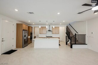 2487 Altitude St in Las Vegas, NV - Building Photo - Building Photo