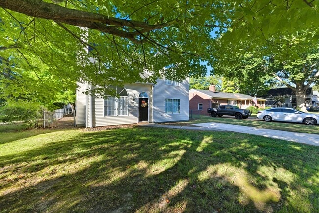 60 Morrison Ave in Newport News, VA - Building Photo - Building Photo