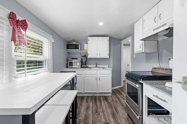 property at 31 Fieldmere St