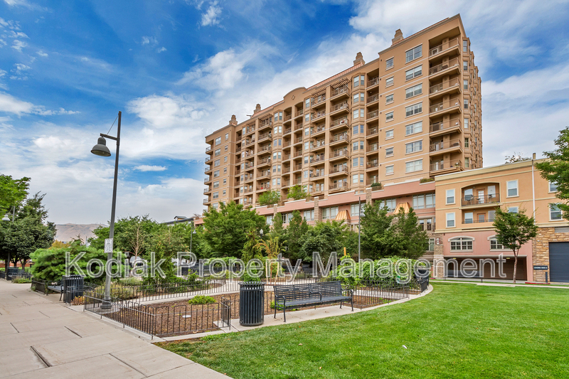 3 500 in Salt Lake City, UT - Foto de edificio
