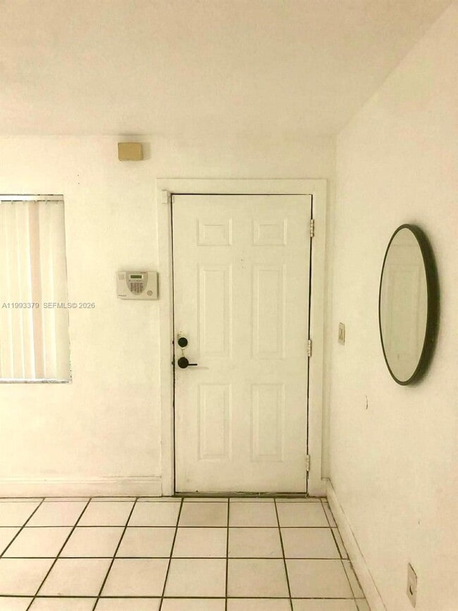 580 Tallulah Rd in Atlantis, FL - Building Photo - Building Photo