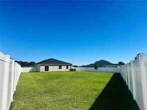 1112 NW 48th Terrace in Ocala, FL - Building Photo - Building Photo