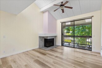 2101 Shore Line Dr in Alameda, CA - Building Photo - Building Photo