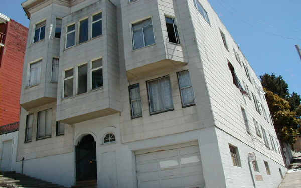 1127-1133 KEARNY Apartments in San Francisco, CA - Building Photo - Building Photo