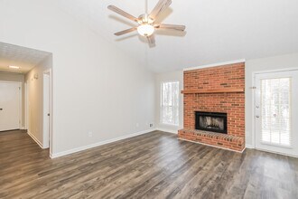 2933 Trotters View Way in Snellville, GA - Building Photo - Building Photo