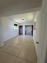 100 NW 64th Ct in Miami, FL - Building Photo - Building Photo