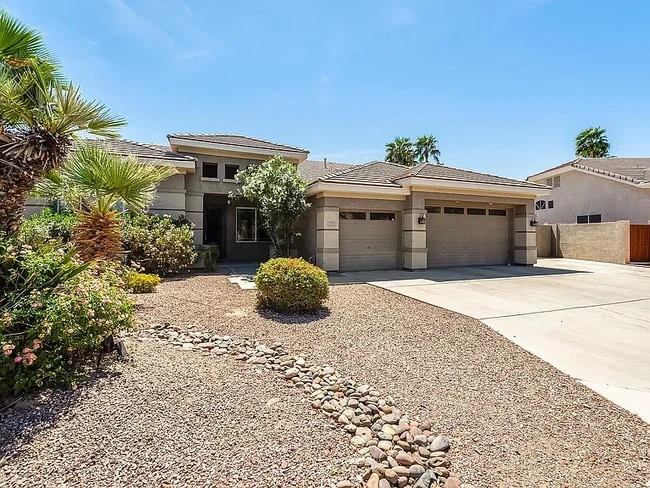 1983 E Monterey St in Chandler, AZ - Building Photo - Building Photo