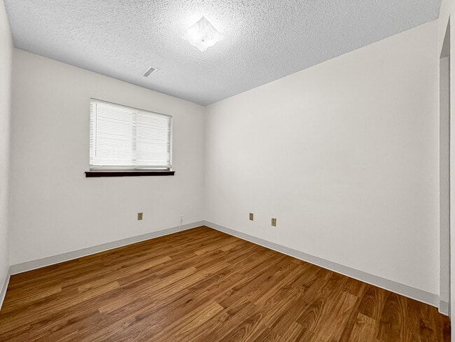 2644 Hunt St in Ames, IA - Building Photo - Building Photo