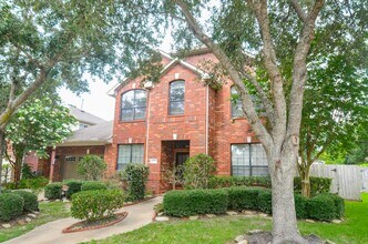 1202 Ancrum Hill Ln in Sugar Land, TX - Building Photo - Building Photo