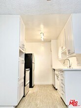 13205 Barbara Ann St-Unit -8 in Los Angeles, CA - Building Photo - Building Photo