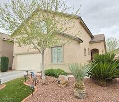 6301 Heather Creek Pl in Las Vegas, NV - Building Photo