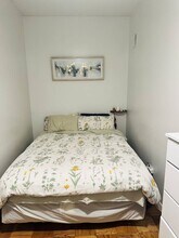 1031 W Wolfram St, Unit #1 in Chicago, IL - Building Photo - Building Photo