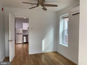 2904 Poplar St in Philadelphia, PA - Building Photo - Building Photo