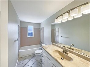 1714 Sanchez Ave in Lakeland, FL - Foto de edificio - Building Photo