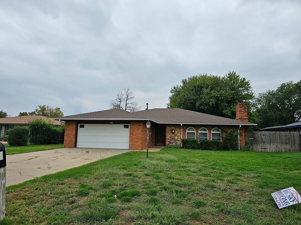 1704 Wilshire Blvd in Clovis, NM - Building Photo
