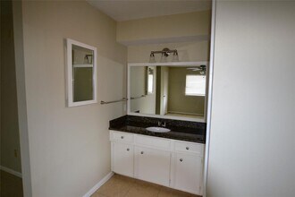 834 Red Rock Canyon Dr in Katy, TX - Building Photo - Building Photo