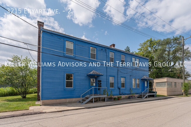 3215 Enyart Ave in Cincinnati, OH - Foto de edificio - Building Photo