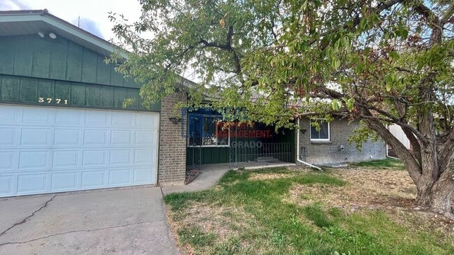 property at 3771 S Huron St
