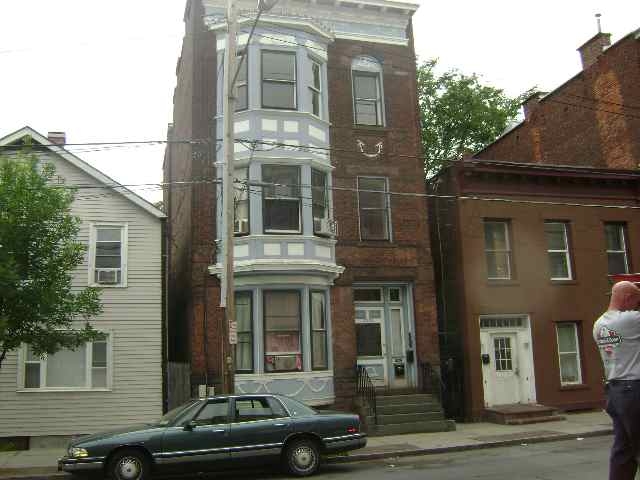 3058 6th Ave in Troy, NY - Building Photo - Building Photo