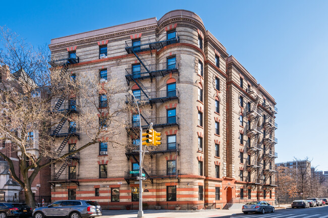80 Saint Nicholas Ave in New York, NY - Building Photo - Building Photo