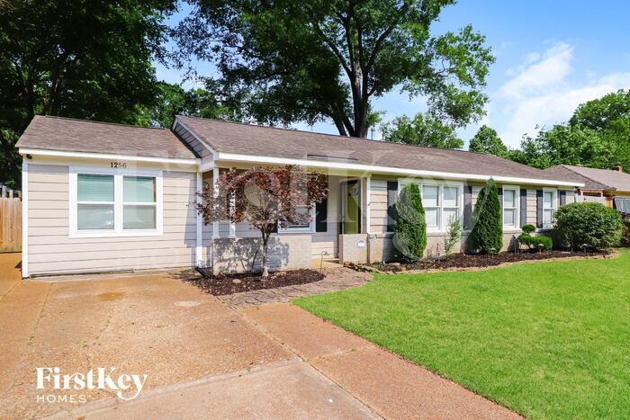 1256 W Perkins Rd in Memphis, TN - Building Photo