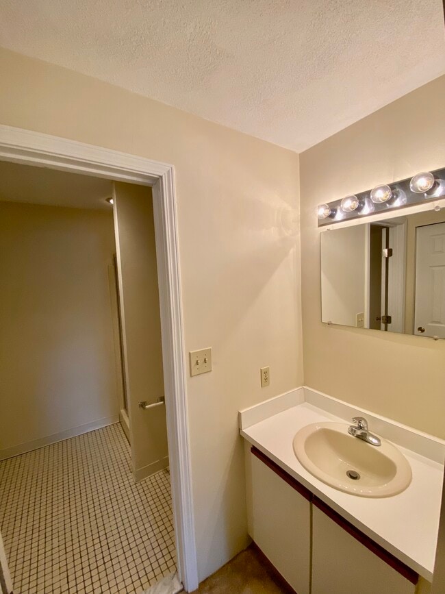 91 Staniford St in Auburndale, MA - Building Photo - Building Photo