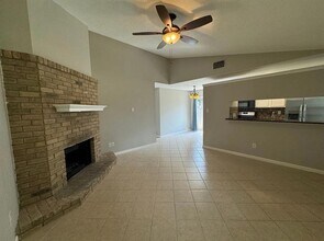 215 Greenlawn Blvd in Round Rock, TX - Building Photo - Building Photo