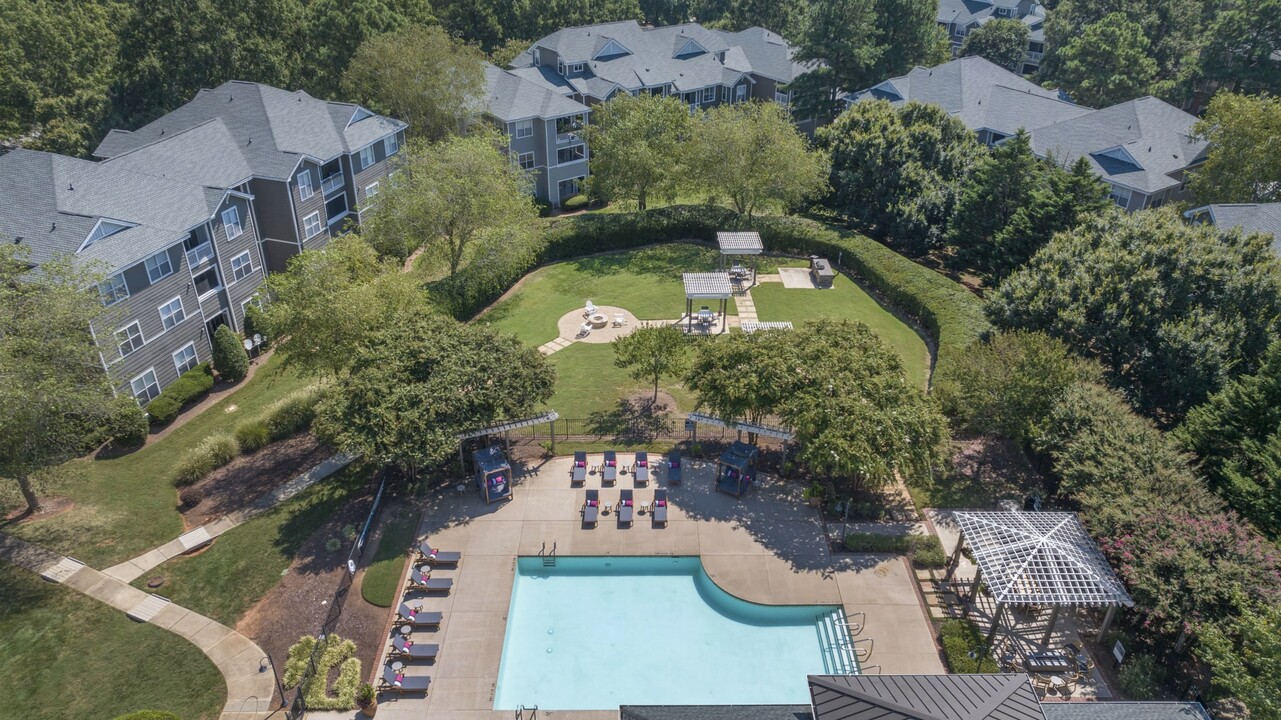 Seasons at Umstead in Raleigh, NC - Building Photo