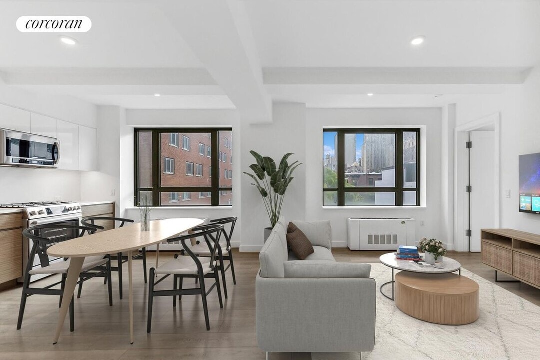 124 Columbia Heights in Brooklyn, NY - Building Photo