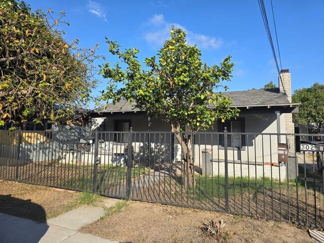 property at 302 Sycamore Rd