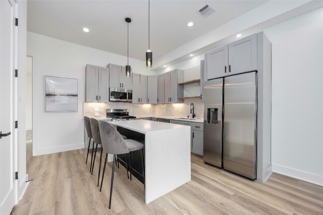 property at 4533 Larkspur St