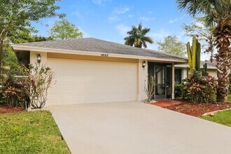 1653 Primrose Ln in Wellington, FL - Building Photo - Building Photo