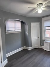 6239 Morton St-Unit -2 in Philadelphia, PA - Foto de edificio - Building Photo