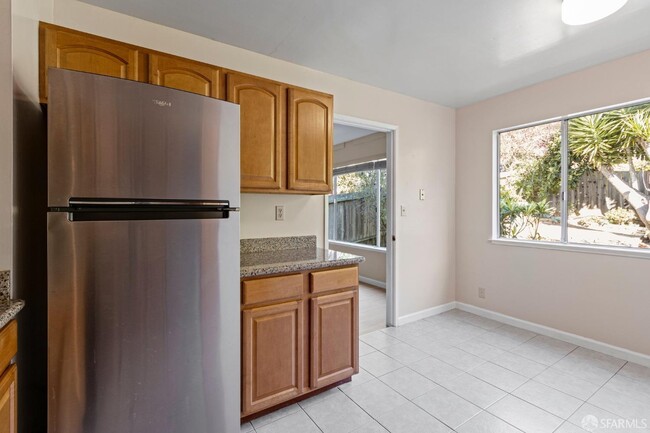 572 29th St in San Francisco, CA - Building Photo - Building Photo