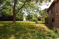 124 8th St in Pleasant Grove, AL - Foto de edificio - Building Photo