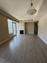 1240 India St, Unit 1205 in San Diego, CA - Building Photo - Building Photo