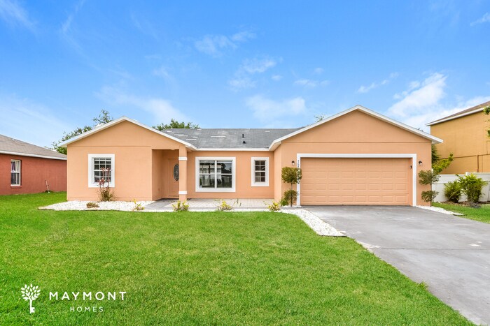 768 Pelican Ct in Kissimmee, FL - Foto de edificio