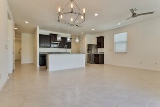 11008 W Parkway Dr in Tolleson, AZ - Building Photo - Building Photo