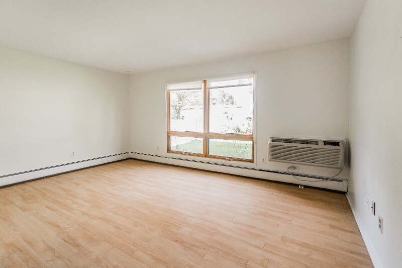 1575 Cherboneau Pl in Detroit, MI - Foto de edificio