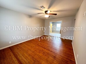 111 Oaklawn Dr in Corsicana, TX - Building Photo - Building Photo