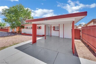 2016 Linden Ave in Las Vegas, NV - Building Photo - Building Photo