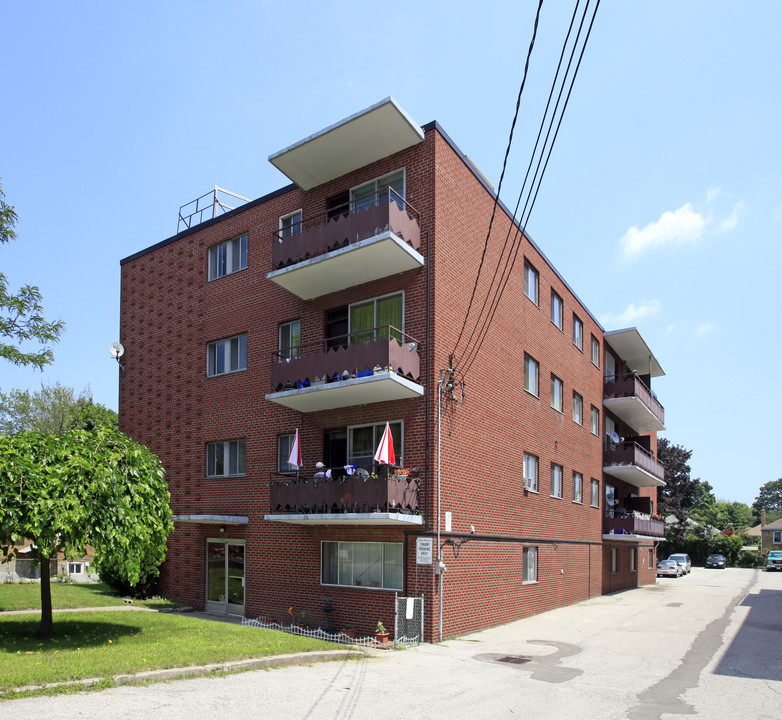 1169 Birchmount Rd in Toronto, ON - Building Photo