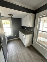 440 Laurel St, Unit 2 in Manchester, NH - Building Photo - Building Photo