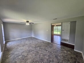 908 Greenbriar St in Deridder, LA - Building Photo - Building Photo